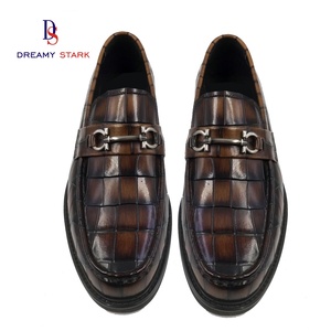 Zapatos Formales de Vestir de Cuero Genuino Hechos a Mano de Alta Calidad para Hombre, Personalizables, de Lujo, al por Mayor, para Oficina y Fiestas - Product Image 6