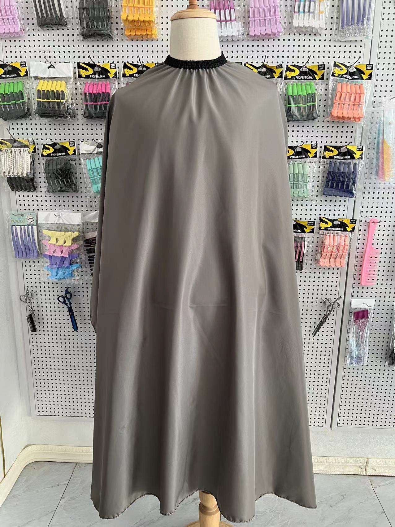 สีเทาเข้ม