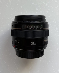 Objectif à focale fixe d'ouverture 50 mm F1.4, adapté au mise au point manuel sur plein format pour la photographie de mariage - Product Image 1