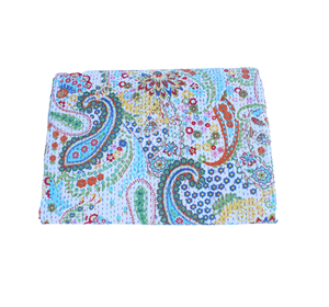 Couverture Rafraîchissante Imprimée Pastèque, Literie d'Été en Coton Patchwork, Couettes Artisanales Douces et Tendance Vert Froid - Product Image 1