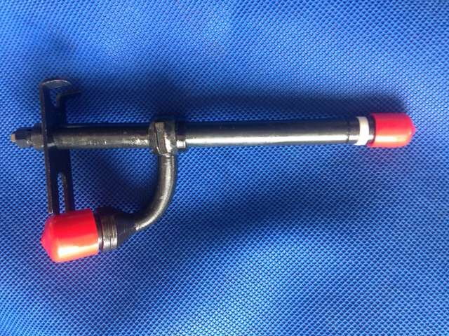 tractor diesel pencil fuel injector 27333 fuel injector nozzle 27333  AR89563/AR89564 for diesel engine 300 Series