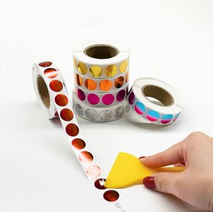 Rouleau d'autocollants holographiques à gratter personnalisés pour le bricolage Promotion de la sécurité Résistant à la chaleur Étanche Écologique - Product Image 1
