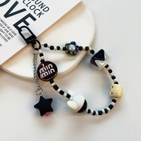 Article Tendance Nouvelle Mode Bracelet Perlé Filles Mignonnes Chaîne de Téléphone Porte-clés de Voiture Pendentif Sac Cadeau Machine à Poupées