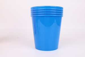 Toss Fun Bucket Game 12 seaux + 2 balles Jeu <span class=keywords><strong>de</strong></span> <span class=keywords><strong>loisirs</strong></span> en plein air parfait pour la famille et les amis <span class=keywords><strong>Jeux</strong></span> <span class=keywords><strong>de</strong></span> plein air - Product Image 6