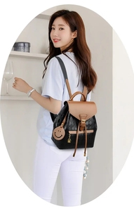 2024 nuova borsa a tracolla in <span class=keywords><strong>pelle</strong></span> sintetica da <span class=keywords><strong>donna</strong></span> a secchiello alla moda borsa da disegno <span class=keywords><strong>zaino</strong></span> da <span class=keywords><strong>donna</strong></span> - Product Image 6