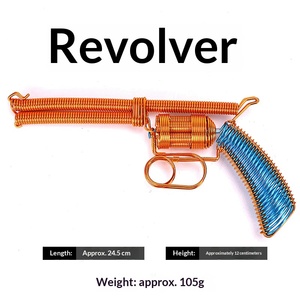 JiangSu Revolver, Juguetes <span class=keywords><strong>de</strong></span> Alambre <span class=keywords><strong>de</strong></span> Aluminio para Tejer, Productos Decorativos para Puestos, Recuerdos Turísticos Creativos, Fiestas Retro - Product Image 1