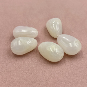 Perles ovales en acrylique MFan 30*20mm, imitation jadéite, bicolores dégradées, pour accessoires de couture et de tissage DIY - Product Image 3