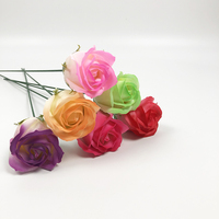 Décorations de mariage, de Noël, de la fête des mères, de la Saint-Valentin, du Nouvel An, boîtes cadeaux, savon écologique artificiel à 3 couches, couleur pulvérisée