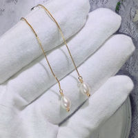 Boucles d'oreilles pendantes fines et personnalisées, plaquées or 18 carats, argent 925, pendentif serpent fin, perle d'eau douce naturelle, boucles d'oreilles minimalistes