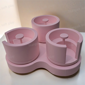 Simpatiche attrezzature carosello da interno bianco Beige rosa per feste per bambini evento a tre posti elettrico Soft Play giostra a noleggio - Product Image 2