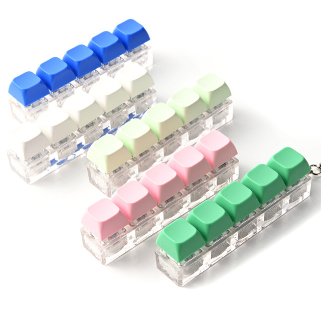 Cute Multiple Color Options Plastic Acrylic Anime Cartoon Keycap Toy Keychain Cartoon Keycap Keychain Smooth Surface 5 Keys Toys
