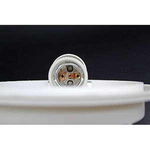 Lampada rotonda in plastica da 60W bianca, ideale per illuminare spazi interni ed esterni con efficienza energetica. - Product Image 3