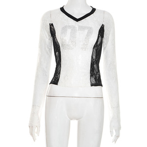 T-shirts à <span class=keywords><strong>manches</strong></span> <span class=keywords><strong>longues</strong></span> en <span class=keywords><strong>dentelle</strong></span> avec lettres en strass 2025 Col en V Sexy Girl Cute Slim <span class=keywords><strong>Tee</strong></span> Tops - Product Image 2