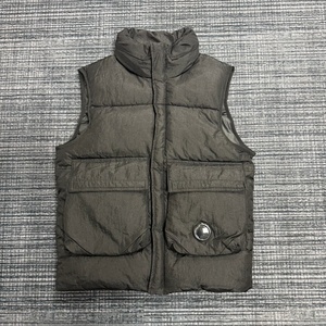 Veste d'hiver sans manches pour homme CP Luxury Casual Slim-Fitting Fashion 100% duvet isolé, à capuche, pour l'extérieur - Product Image 5