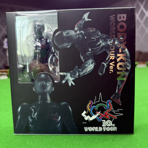 Figurines d'action de collection de corps masculin et féminin transparents - Product Image 6