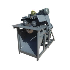 Vente directe du fabricant, machine à scier le <span class=keywords><strong>bois</strong></span> automatique, petite scie à <span class=keywords><strong>bois</strong></span> multi-lames carrée - Product Image 1