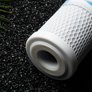 Cartouche de filtre à eau 10 pouces, élément en charbon actif fritté, maille de charbon compressé CTO haute efficacité - Product Image 1
