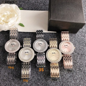 Reloj de Cuarzo para <span class=keywords><strong>Mujer</strong></span> con Diamantes Moissanite, Caja de Aleación de 38 mm de Diámetro y Pantalla de Agujas - Product Image 4