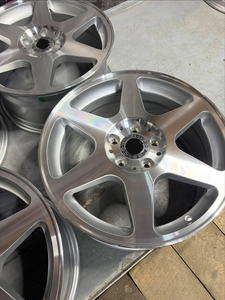 ล้อแม็กซ์ฟอร์จขอบ 17x8.0J PCD5x112 ET35 สำหรับรถยนต์นั่งส่วนบุคคลรุ่นใหม่ 5 รู สำหรับ <span class=keywords><strong>Mercedes</strong></span>- <span class=keywords><strong>W124</strong></span> W129 W201 W203 W208 W210 EVO - Product Image 3