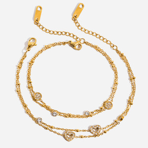 Bracelet fin à breloques pour femme, plaqué or 18 carats, double chaîne, motif cœur, bijoux à porter au quotidien, acier inoxydable, fermoir QT - Product Image 1