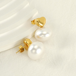 Heart-Shaped Pearl <b>Stud</b> Earrings Gold Plated 18K <b>Titanium</b> Steel For Women Everyday Wear - Product Image 3