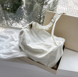 Sac bandoulière grande capacité pour femme, design personnalisable en gros - Product Image 5