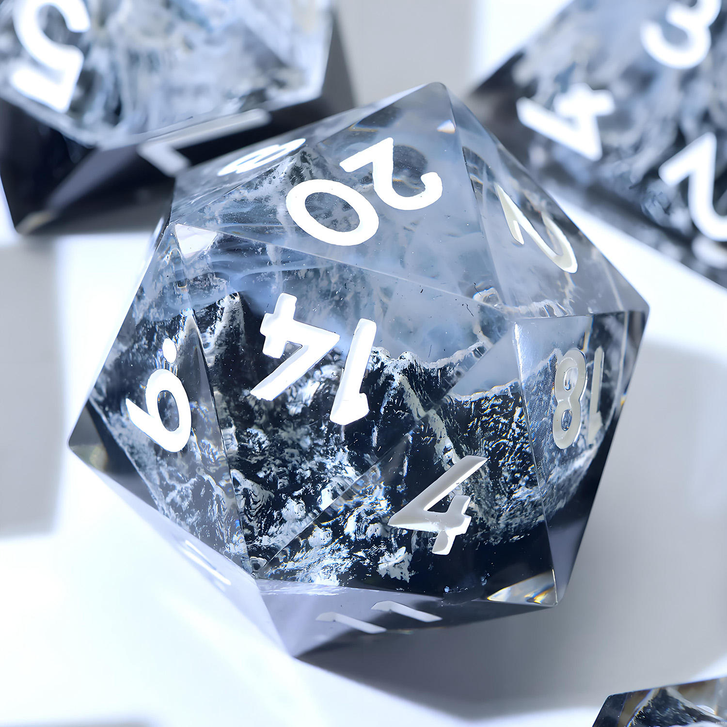 เอ็ม-ไวท์