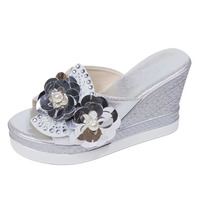 Sandales de plage de qualité supérieure pour femmes, chaussures décontractées, sandales compensées, pantoufles à strass pour femmes, meilleur design