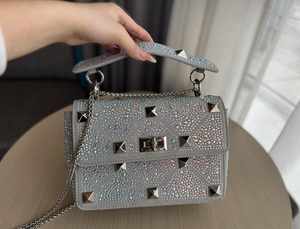 Nuevo y Elegante Bolso Bandolera con Cadena de Eslabones - Product Image 6