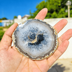 Venta al por mayor de grandes rodajas de ágata negra natural irregular para la fabricación de joyas, decoración de mesas y el hogar para Pascua - Product Image 3