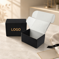 Boîte cadeau en carton ondulé en forme d'avion avec gaufrage et vernissage UV brillant pour emballage de luxe haut de gamme pour marques, vente au détail et en gros