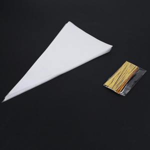 Sacs à fermeture éclair triangulaires transparents en PE personnalisés de plusieurs tailles avec gaufrage pour produits de boulangerie, recyclables - Product Image 5