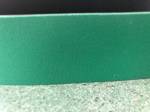 Tekstil Makinesi Üretim Tesisi Kullanımı için Takip Kılavuzlu ve Dişli Özlü Yüksek Mukavemetli Tc Naylon Tabanlı Konveyör Bant - Product Image 3