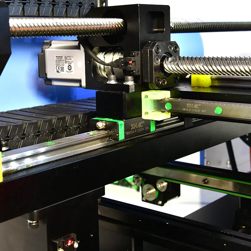 Fabricação de circuito integrado smd máquina smt550 componentes eletrônicos picar e colocar máquina com 4 cabeças e 50 alimentadores