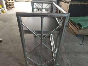 DJ-Pulte aus Aluminiumlegierung mit Musik- & Lichtsteuerung für Bars & Traversen-Displays - Product Image 2