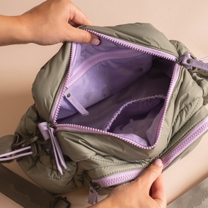 <span class=keywords><strong>Bolsa</strong></span> de <span class=keywords><strong>Pañales</strong></span> Multifuncional de Gran Capacidad <span class=keywords><strong>para</strong></span> Mamá, <span class=keywords><strong>Bolsa</strong></span> de Viaje Impermeable <span class=keywords><strong>para</strong></span> Bebé con Bolsillos Aislantes <span class=keywords><strong>para</strong></span> Botellas <span class=keywords><strong>y</strong></span> Correas <span class=keywords><strong>para</strong></span> Cochecito - Product Image 5
