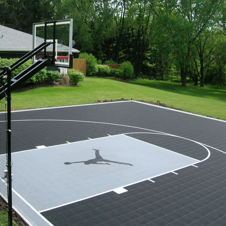 Pista de baloncesto al aire libre, azulejos entrelazados de Pp de alta calidad, suelo deportivo, 50x36 pies