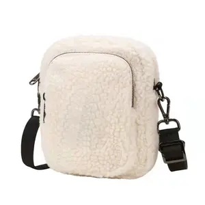 Bolsa de telefone para mochila de pelúcia outono inverno para viagens ao ar livre popular da moda