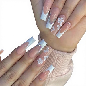 24 <span class=keywords><strong>Uñas</strong></span> Postizas con Pegamento, Diseño Floral, Largas, Estilo Ataúd, Francesas, Cobertura Completa - Product Image 1