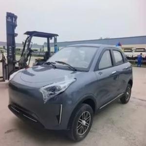 Fábrica China Suministra Vehículo Eléctrico de 4 Ruedas para Cuatro Personas, con Batería de Litio de 72v, Vehículo Eléctrico EV - Product Image 1