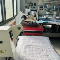Patchs en feutre non tissé thermocollants brodés sur mesure, motif panda mignon, avec support adhésif pour casquettes de baseball et vêtements - Usine