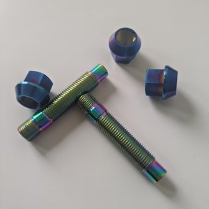 Dadi e bulloni esagonali personalizzati Gr5 M14x1.25x75mm con kit perno in titanio per <span class=keywords><strong>auto</strong></span> da corsa - Product Image 3