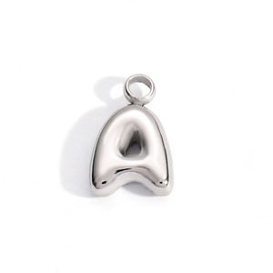 Nouveauté 2025 : Breloques personnalisées en acier inoxydable pour bijoux fantaisie, mini pendentifs lettres bulles initiales, breloques argentées pour la création de cadeaux - Product Image 3