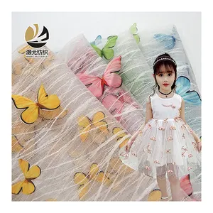 Commercio all'ingrosso di vendita caldo stock bambini netto 3D farfalla ricamato maglia di tessuto di tulle per il vestito
