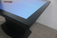 Table tactile intelligente Android professionnelle étanche de 43 pouces avec écran capacitif multi-touch, processeur I3/I5/I7, résolution 1920x1080, pour le sol