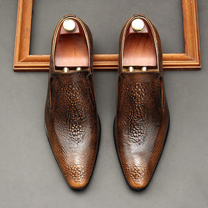 Chaussures Oxford pour hommes de haute qualité, chaussures de ville luxueuses à bout pointu, conçues sur mesure par des designers pour la saison d'automne - Product Image 1