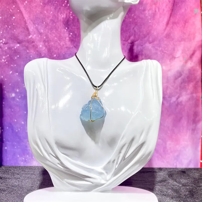 High Quality Natural Gemstone Crystal Spiritual Healing Stone Aquamarine Necklace For Decoration Love
