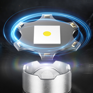 3000 Lumens Siêu Sáng Kỹ Thuật Số Điện Hiển Thị Kính Thiên Văn Zoom Ngoài Trời Có Thể Sạc Lại Trắng <span class=keywords><strong>LED</strong></span> <span class=keywords><strong>Torch</strong></span> Ánh Sáng Đèn Pin Chiến Thuật - Product Image 2