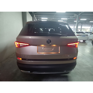 Skoda <span class=keywords><strong>Kodiaq</strong></span> 2018 d'occasion, SUV essence automatique, traction avant, jaune, propre, prêt à être expédié, en stock - Product Image 6