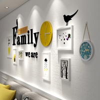 Moderne Massivholz-Familien-Themen-Buchstaben-Dekorationsmalerei Kombination Sofa-Wandbilderrahmen Weiche Dekoration Wohnzimmerwand